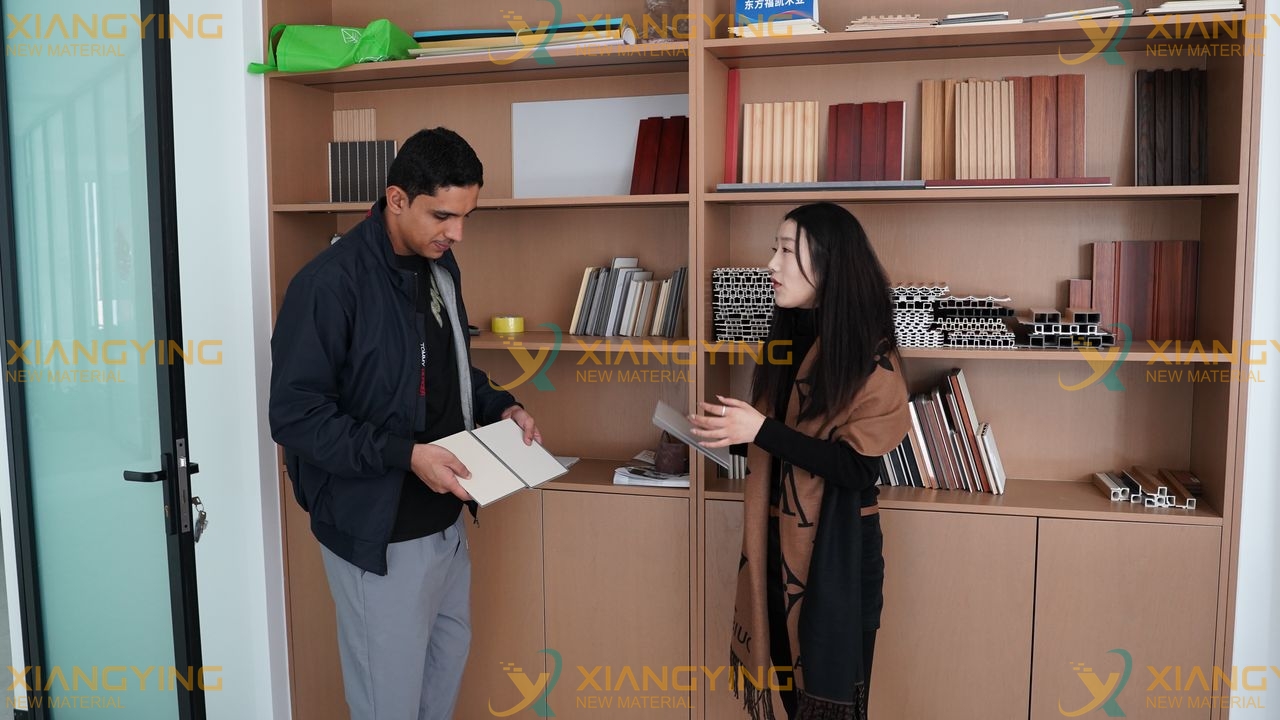 Omani Customers Visit Shandong Xiangying New Materials Technology Co., Ltd. to Strengthen Cooperation